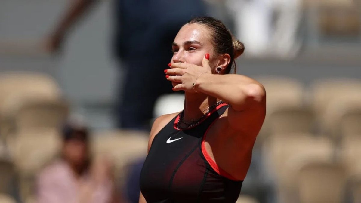Aryna Sabalenka Roland Garros’ta İkinci Tura Yükseldi: Dünya 1 Numaradan Güçlü Başlangıç