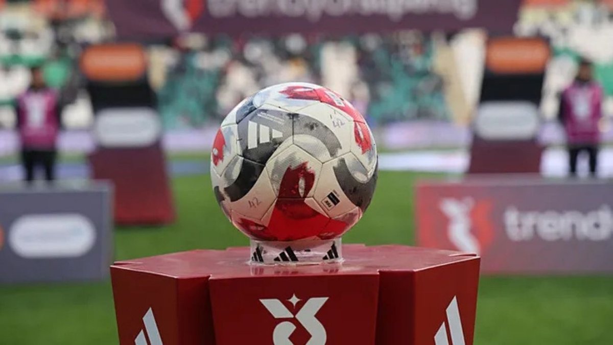 Süper Lig’de Yaş Ortalaması Açıklandı: 2025-2026 Sezonu 26,7 Yaşla Tamamlandı