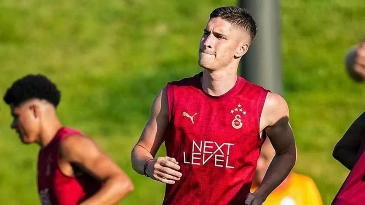 Acun Ilıcalı Hull City ile Süper Lig’in Yıldızı Roland Sallai’yi Hedef Aldı: Transferin Ayrıntıları