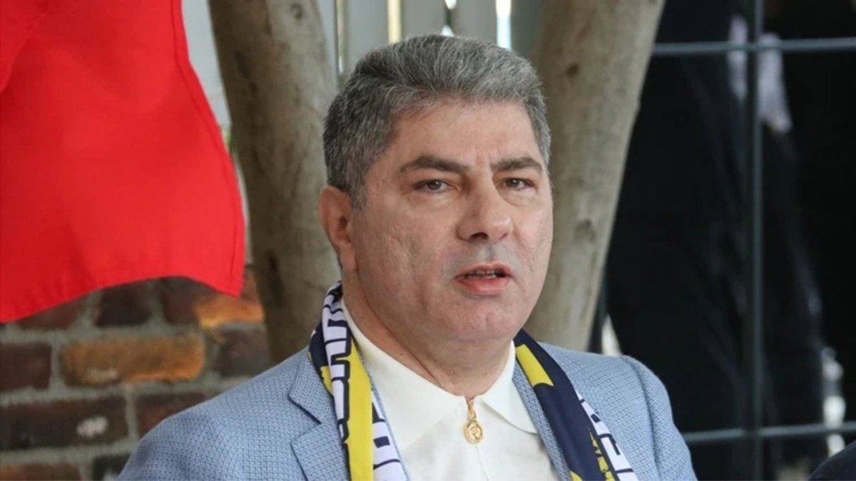 Hakan Safi Fenerbahçe İçin 3 Yıldızı Transfer Listesine Aldı: Lewandowski, Guirassy ve Greenwood Hedefte
