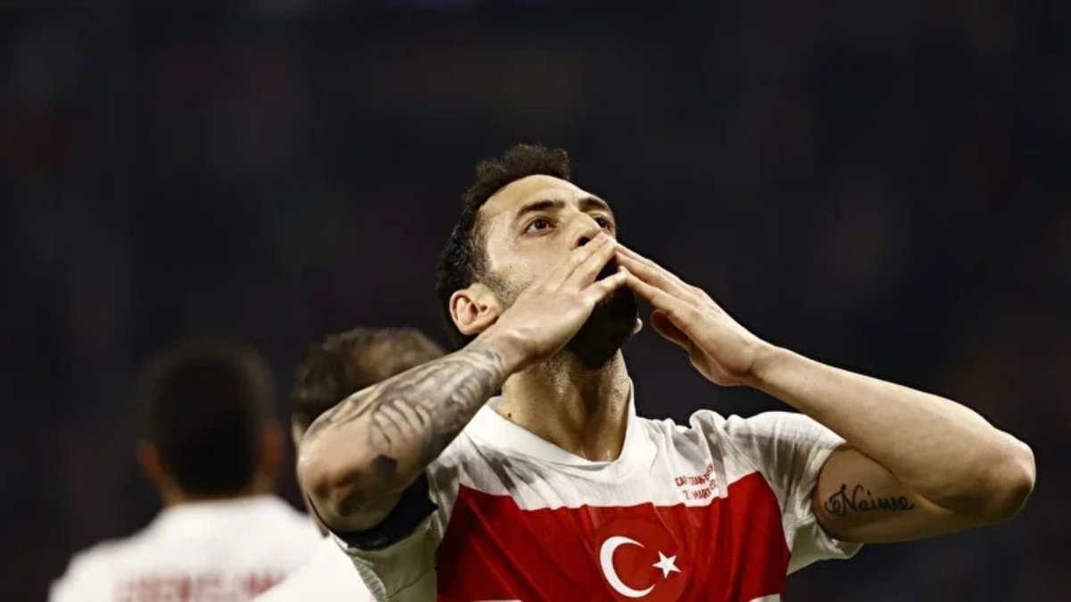 Ali Ece’den Hakan Çalhanoğlu’na Sürpriz Transfer Çağrısı: “Beşiktaş’a Gelmeli”