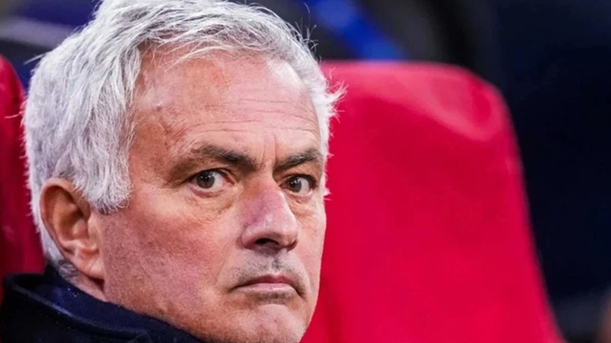 Jose Mourinho Resmen Real Madrid’de: 3 Yıllık Yeni Dönem Başladı