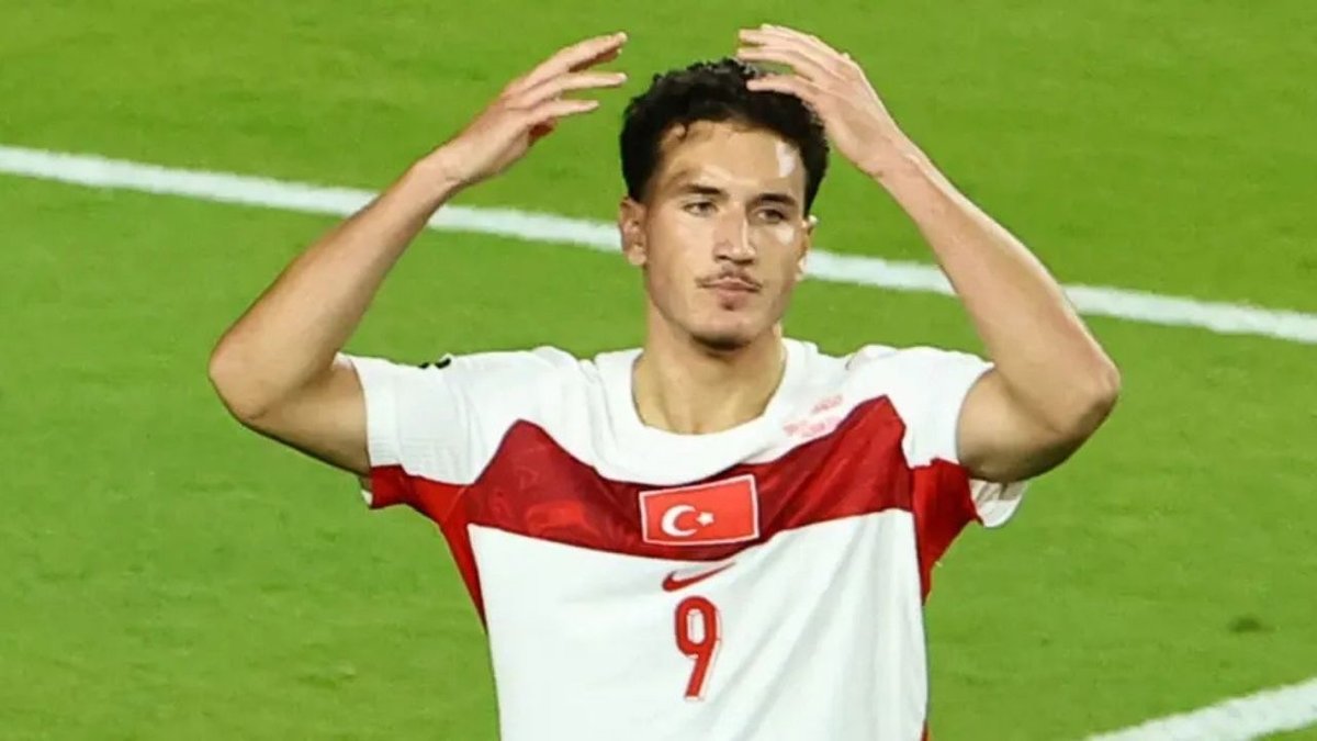 Galatasaray Forvet Planında Deniz Gül Hamlesi
