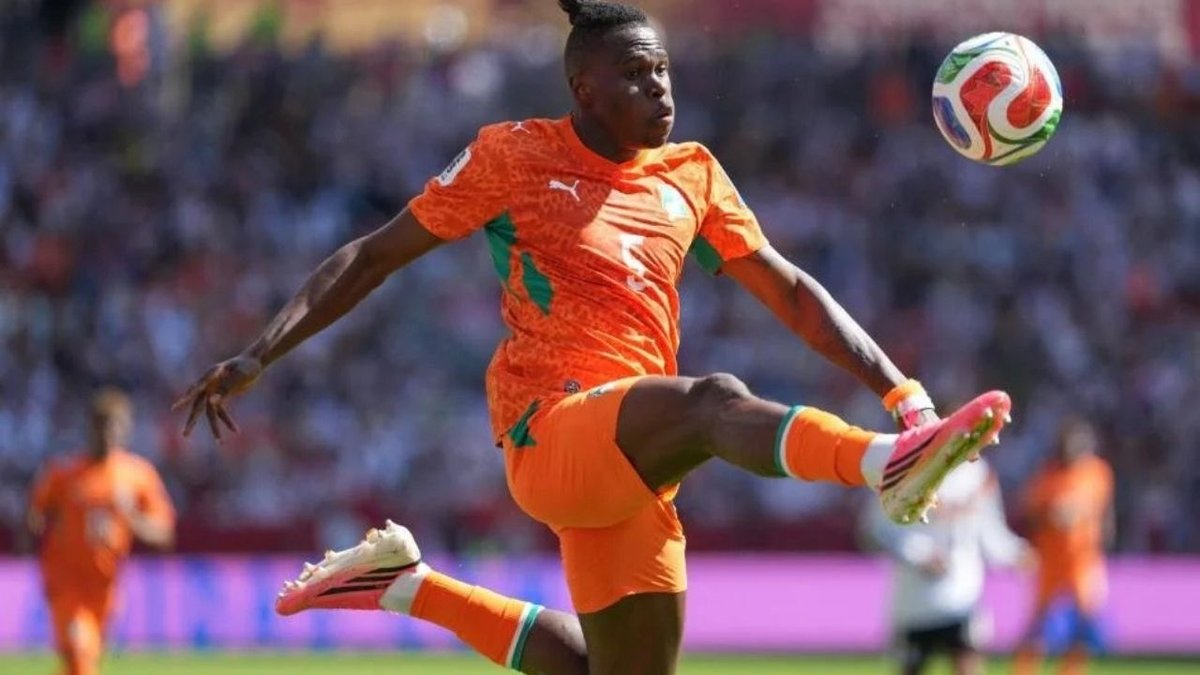 Galatasaray’da Singo Şoku! 55 Milyon Euro’luk Transfer Planı Askıya Alındı