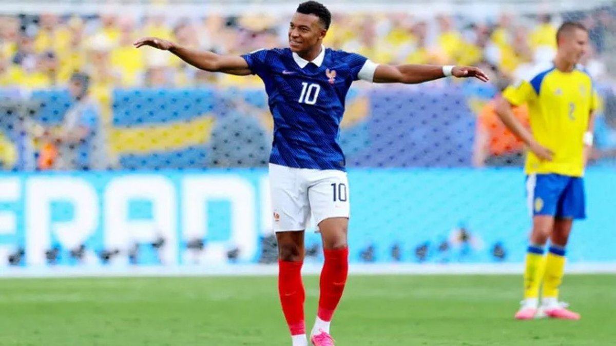Mbappe Fırtınası Fransa’yı Son 16’ya Taşıdı İsveç’i 3-0 Geçti