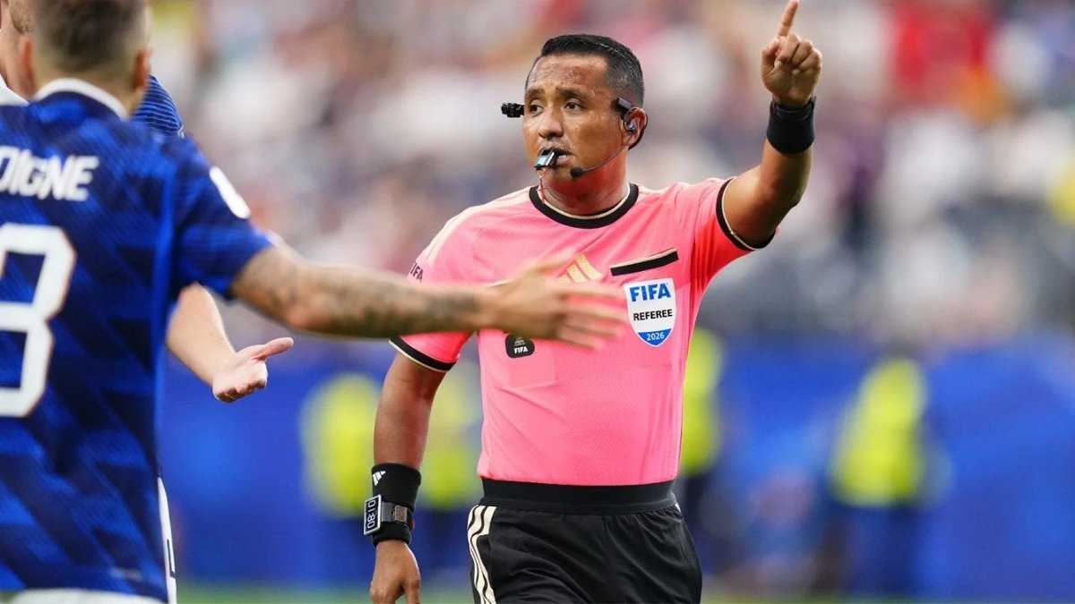 Deschamps’tan Dünya Kupası Yarı Finali Sonrası Olay Sözler Hakem Tartışması Büyüdü