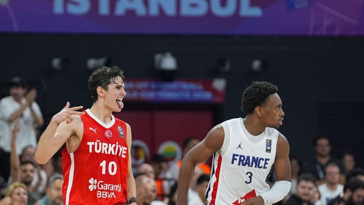 Ömer Kutluay Basketbolda Tarihe Geçen Başarıya İmza Attı