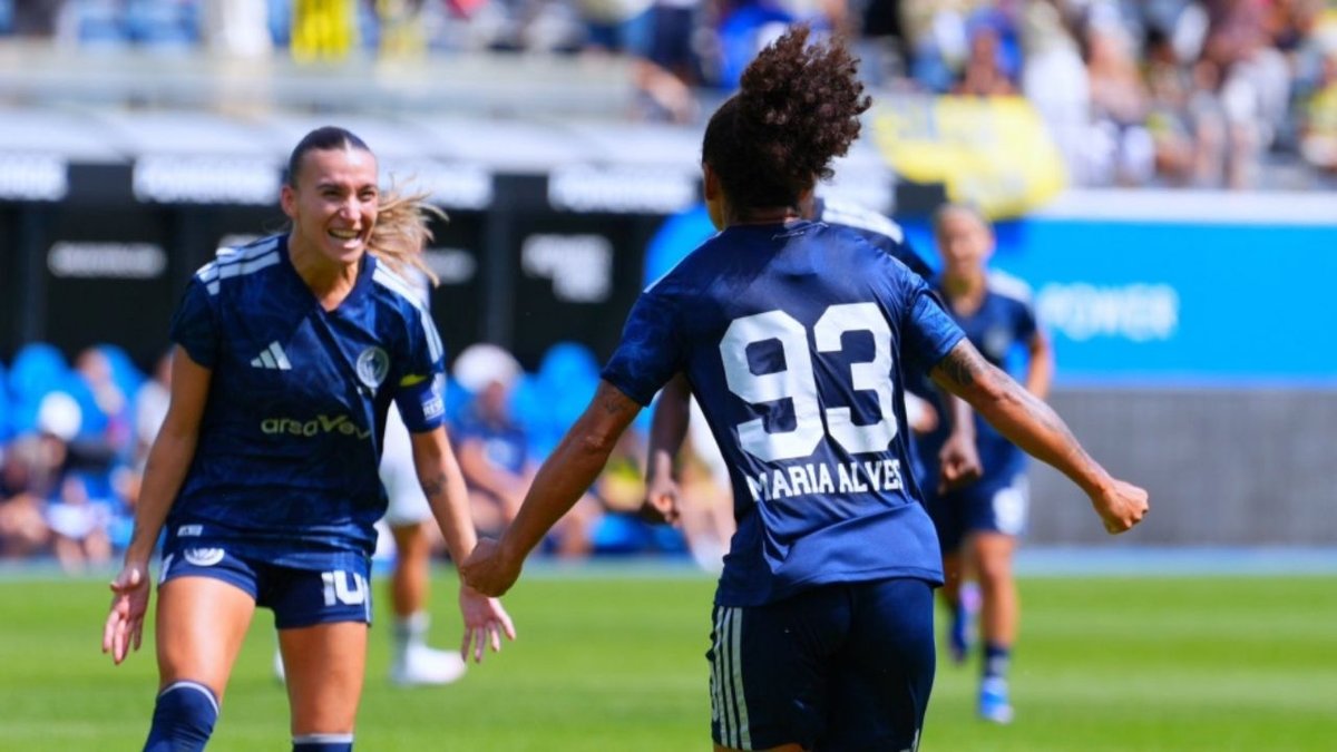 Fenerbahçe arsaVev Kadın Futbol Takımı Şampiyonlar Ligi’nde yoluna devam ediyor! Metalist’i geçti