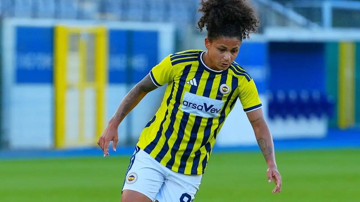 Fenerbahçe arsaVev, Şampiyonlar Ligi hayaline penaltılarla veda etti