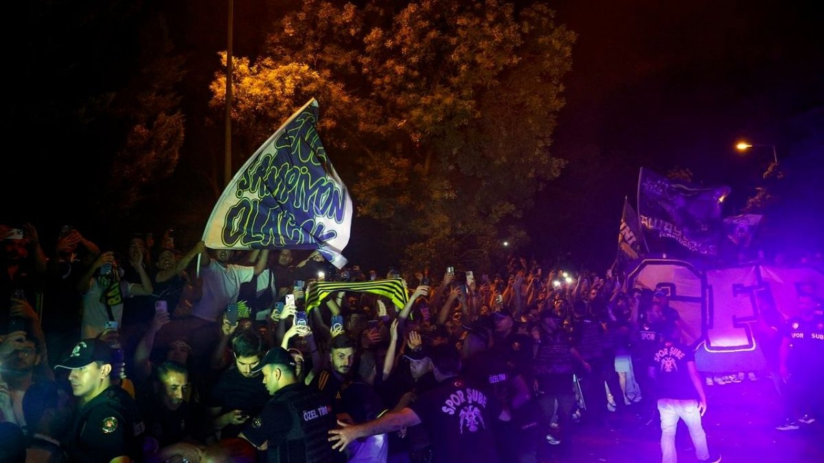 Fenerbahçe Gençlerbirliği Maçı Öncesi Ankara’ya Gitti