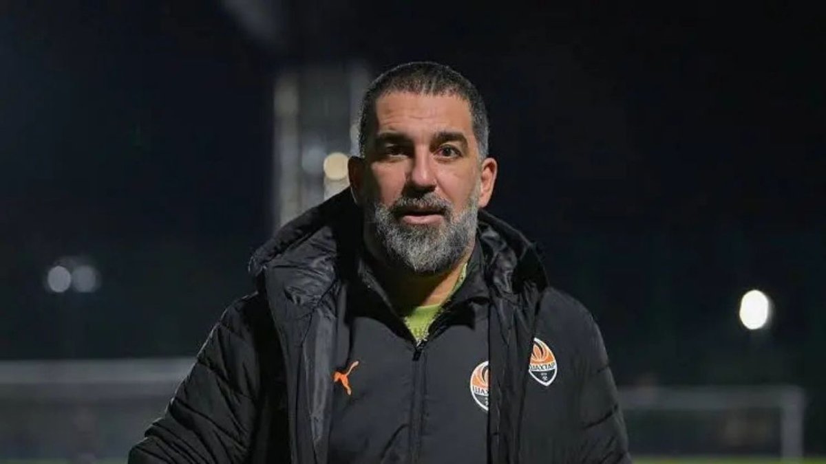 Trabzonspor'da Teknik Direktör Arayışında Sürpriz İsimler: Arda Turan Ve Fatih Terim Gündemde