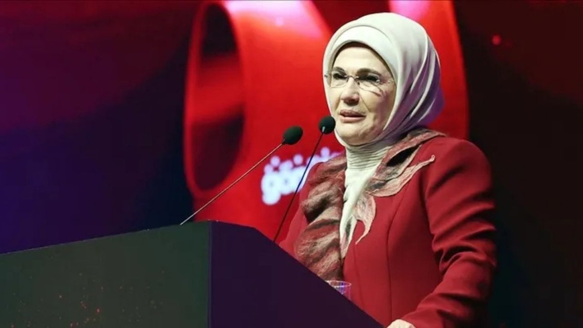 Emine Erdoğan'dan "Aile ve Nüfus 10 Yıl Hedef Belgesi" Duyurusu