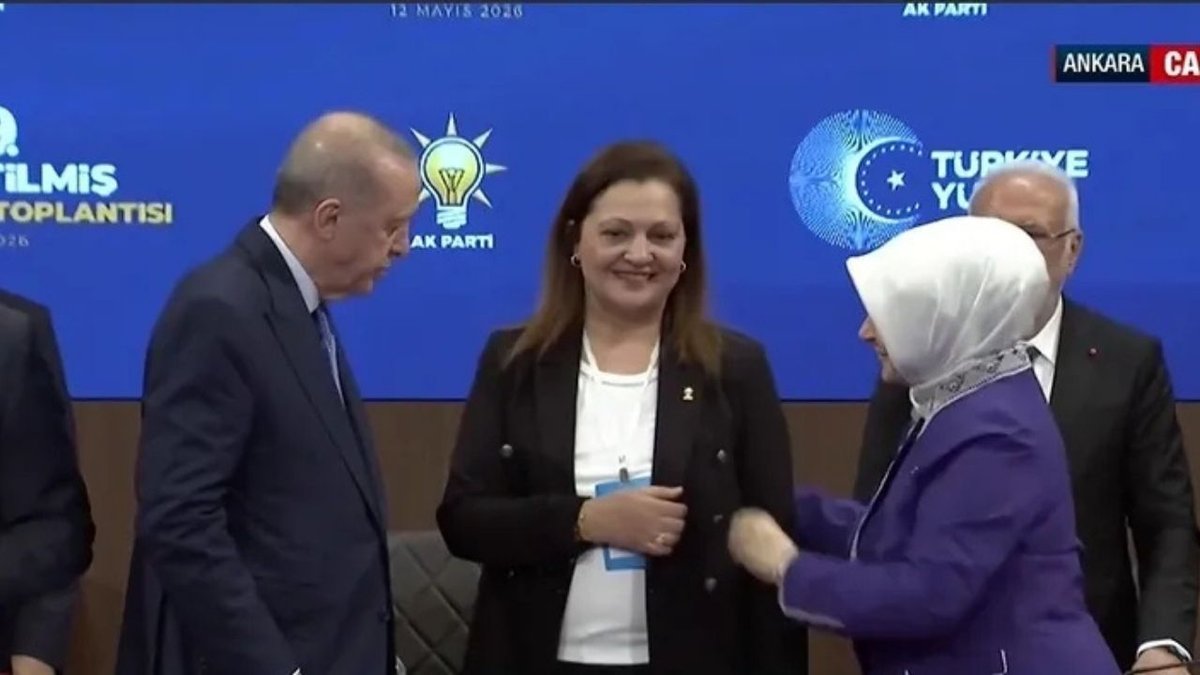 Burcu Köksal AK Parti'de: “Toplumun Değerleriyle Birlikte İlerleyeceğim”