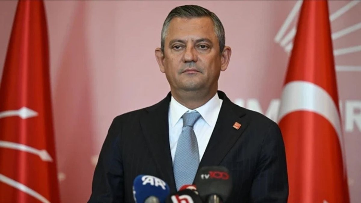 Özgür Özel’den Kılıçdaroğlu’na “2 Milyon Üye Sandığı” Çağrısı: CHP’de Kurultay Tartışması