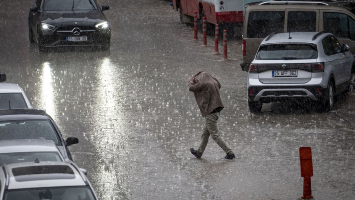 Meteoroloji’den Kritik Uyarı: 19 İlde Kuvvetli Sağanak ve Sel Riski!