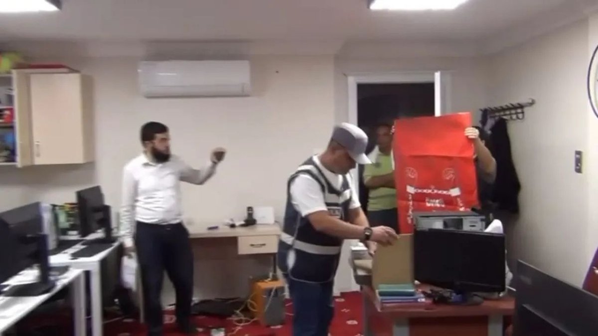 Alparslan Kuytul Soruşturmasında Dikkat Çeken Gelişme: Hard Diskler Ve Bilgisayar Kasaları Taşınmış