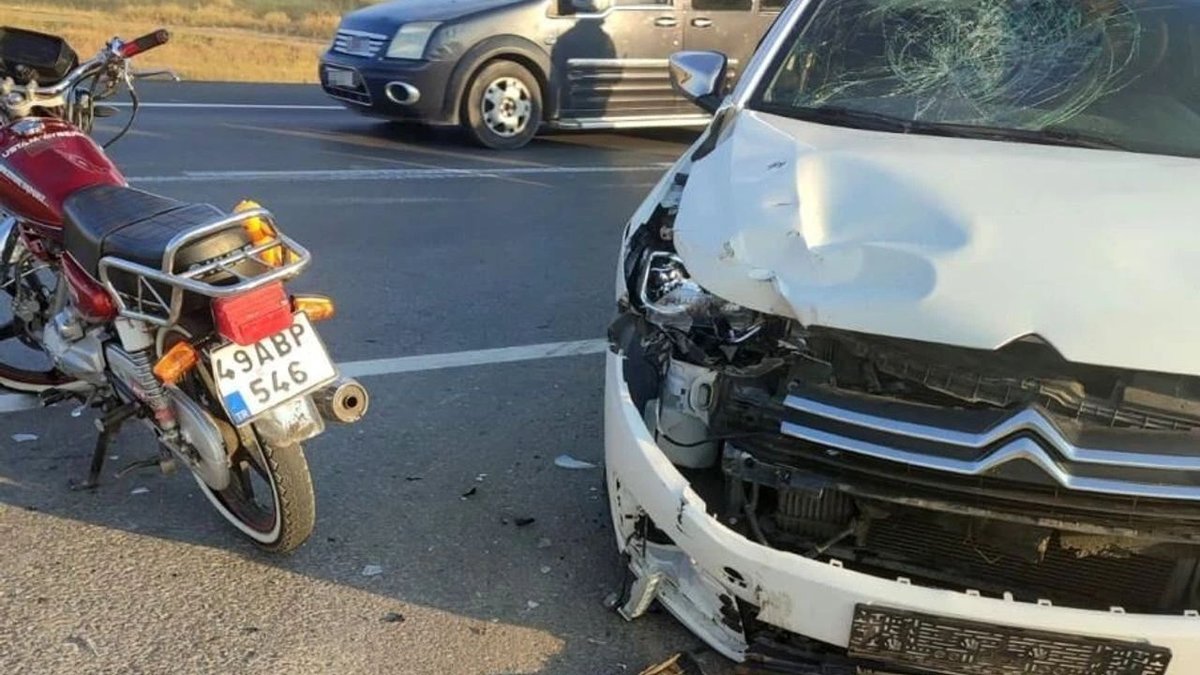 Hasköy-Korkut Yolunda Feci Kaza: Motosiklet Sürücüsü Ağır Yaralandı