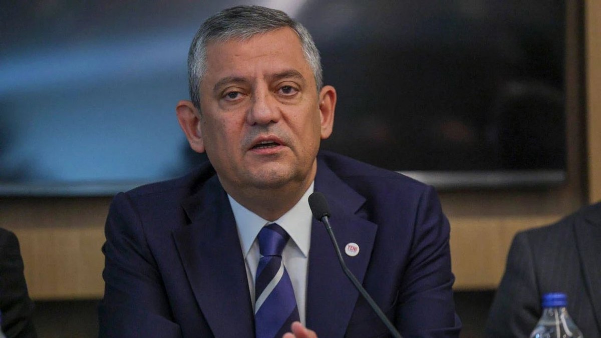 Özgür Özel’den Erdoğan’ın “Üç Çocuk” Söylemine Tepki: Dinleyenler Bin Pişman Oldu