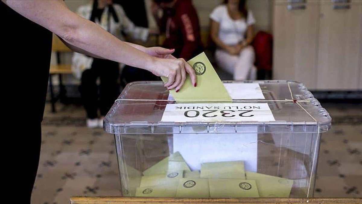 Seçim Takvimi İçin İki Tarih Öne Çıkıyor: AKP Kulislerinde 2027 Ve 2028 Tartışması