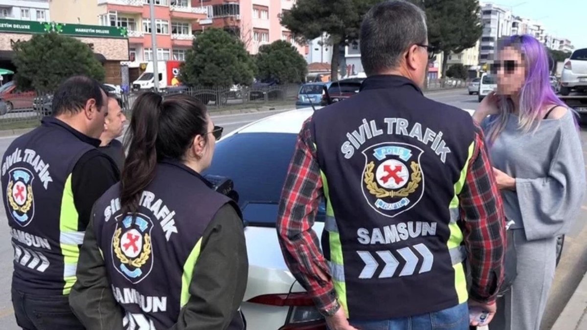 Samsun’da Korsan Taksi Operasyonu: Kadın Sürücüye Ceza Kesildi