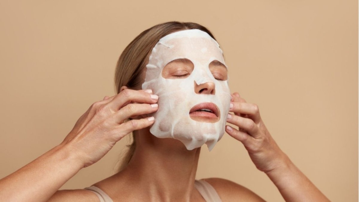 Sosyal Medya Cilt Bakım Trendleri Cildi Yaşlandırıyor: Dermatologdan Uyarı