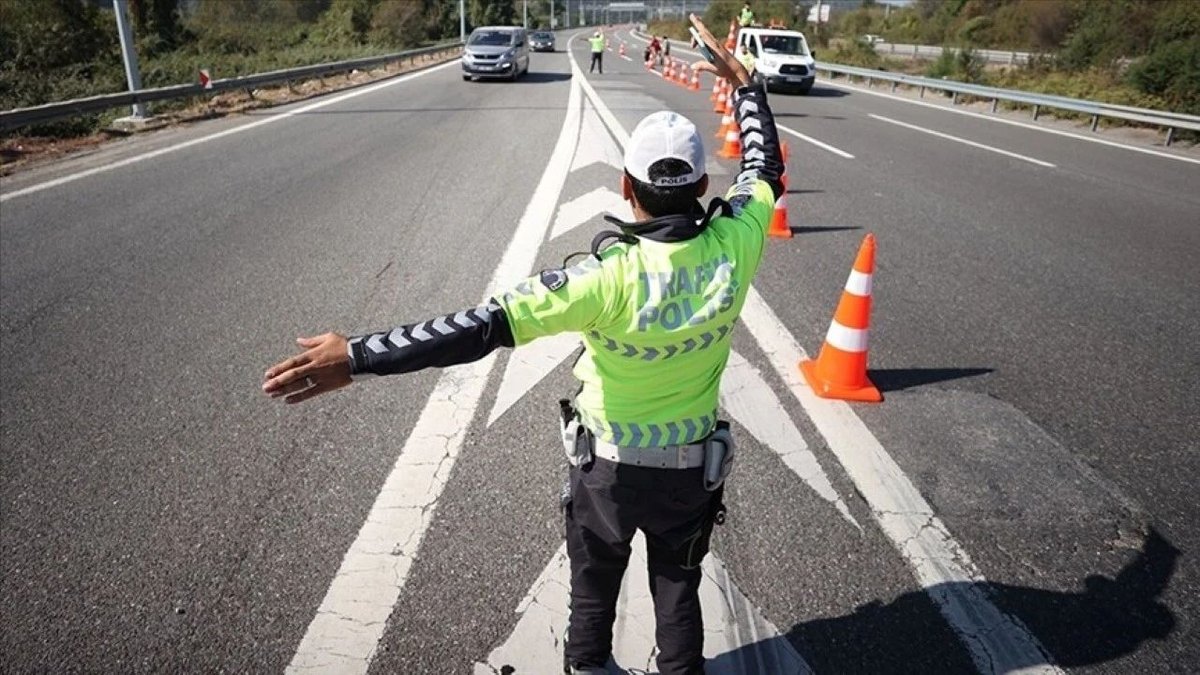 İstanbul’da UEFA Avrupa Ligi Finali Nedeniyle Bazı Yollar Trafiğe Kapalı Olacak