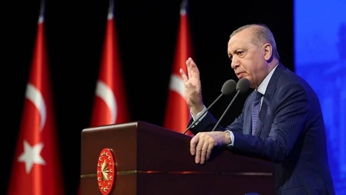 Başkan Erdoğan: "Muhalefet İran Savaşını Siyasi Çıkar İçin İstismar Ediyor"