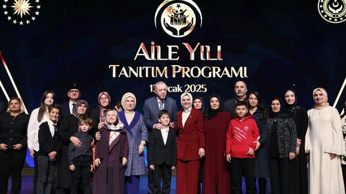 Cumhurbaşkanı Erdoğan’dan Milli Aile Haftası Mesajı: “Güçlü Aile, Güçlü Türkiye”