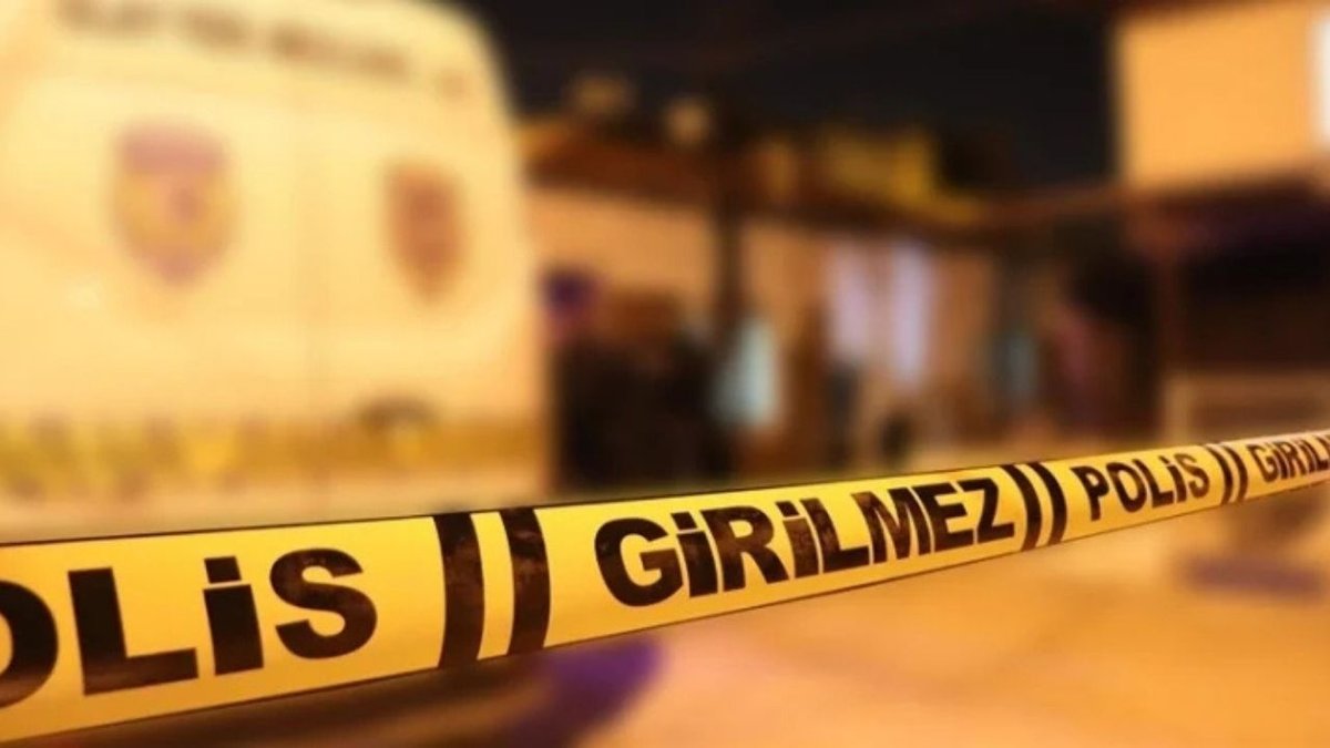 Manisa Turgutlu’da Dehşet: Uzaklaştırma Kararı Bulunan Adam Eşini Öldürdü, Kızını Yaraladı