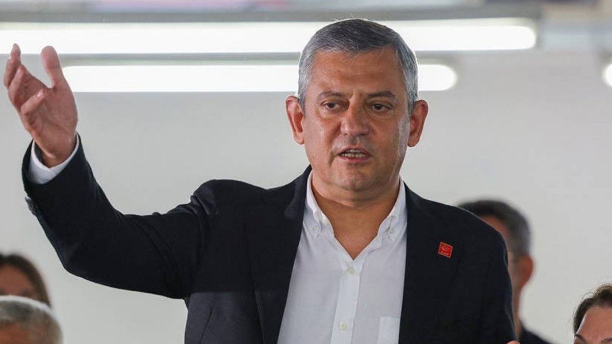 Özgür Özel’den Denizli’de İşçilere Asgari Ücret Ve Sanayi Vurgusu