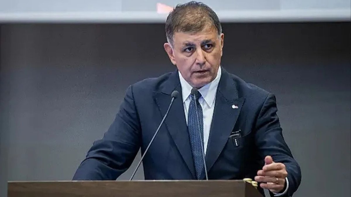 Cemil Tugay AKP İddialarını Reddetti Siyasete Bağımsız Devam Ediyorum