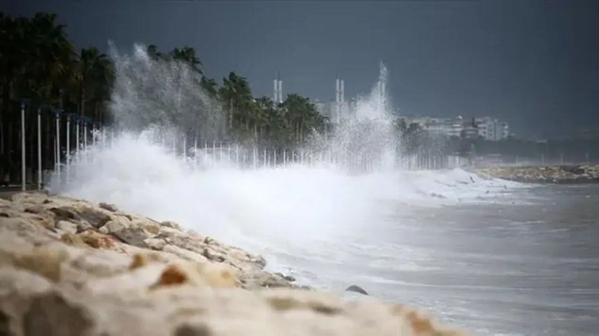 Marmara Ve Kuzey Ege İçin Fırtına Alarmı Vatandaşlara Tedbir Çağrısı