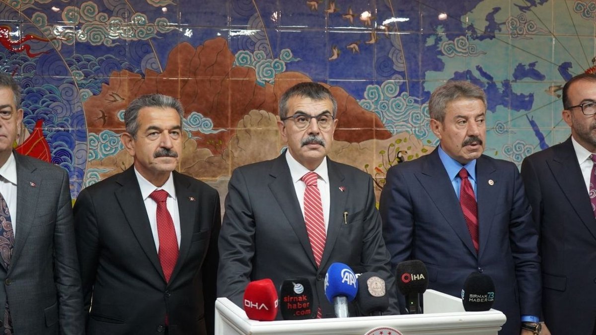 Bakan Tekin'den Çerçeve Yasa Açıklaması: Süreci Sabote Etmeye Çalışanlara Karşı Birlik Mesajı