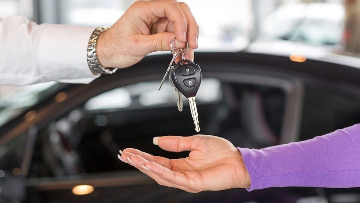 İkinci El Otomobilde Fiyatlar Geriledi: 2024 Seviyelerine Yaklaştı