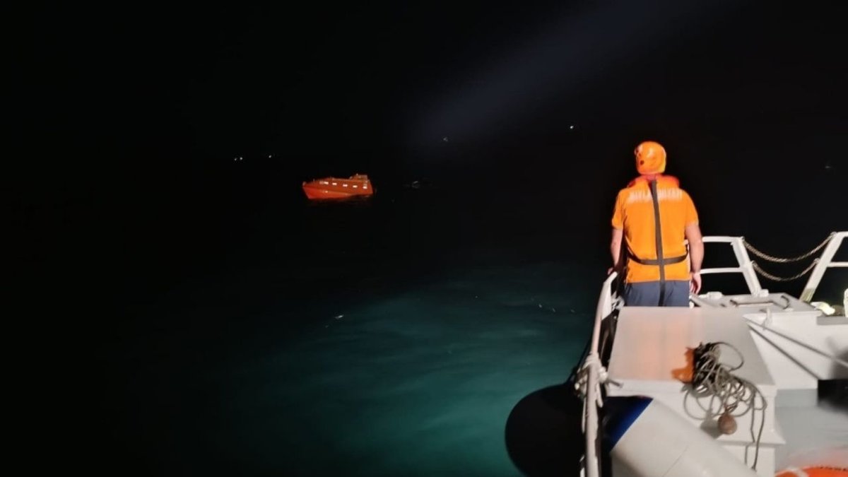 Silivri Açıklarında Gemi Kazası: Son Telsiz Konuşmaları Ortaya Çıktı