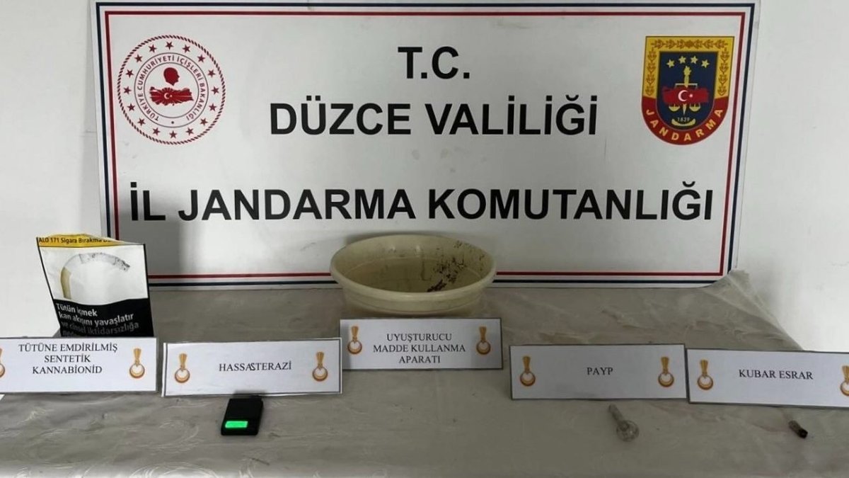 Düzce'de Uyuşturucu Operasyonu: 48 Kişiye İşlem Yapıldı, 1 Satıcı Tutuklandı
