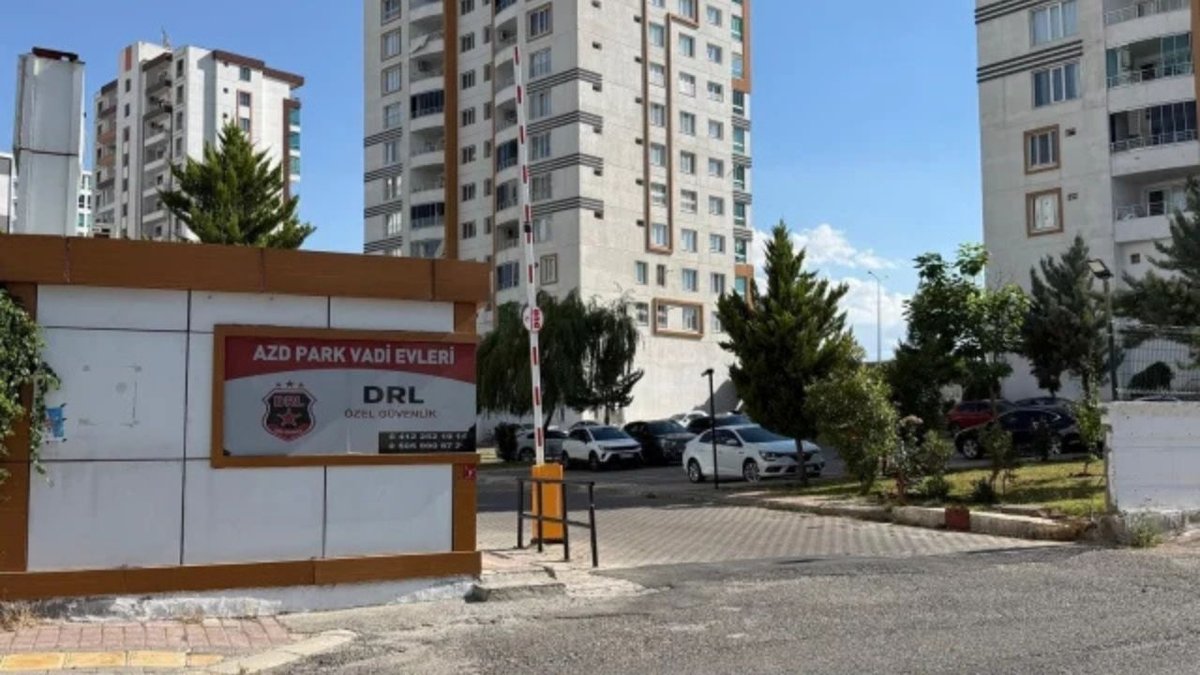 Diyarbakır Kayapınar’da 13 yaşındaki çocuk balkondan düşerek hayatını kaybetti