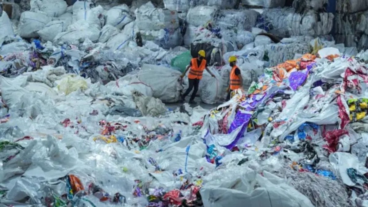 Adana'dan Dünyaya Plastik Krizine Biyopolimer Çözüm Hamlesi