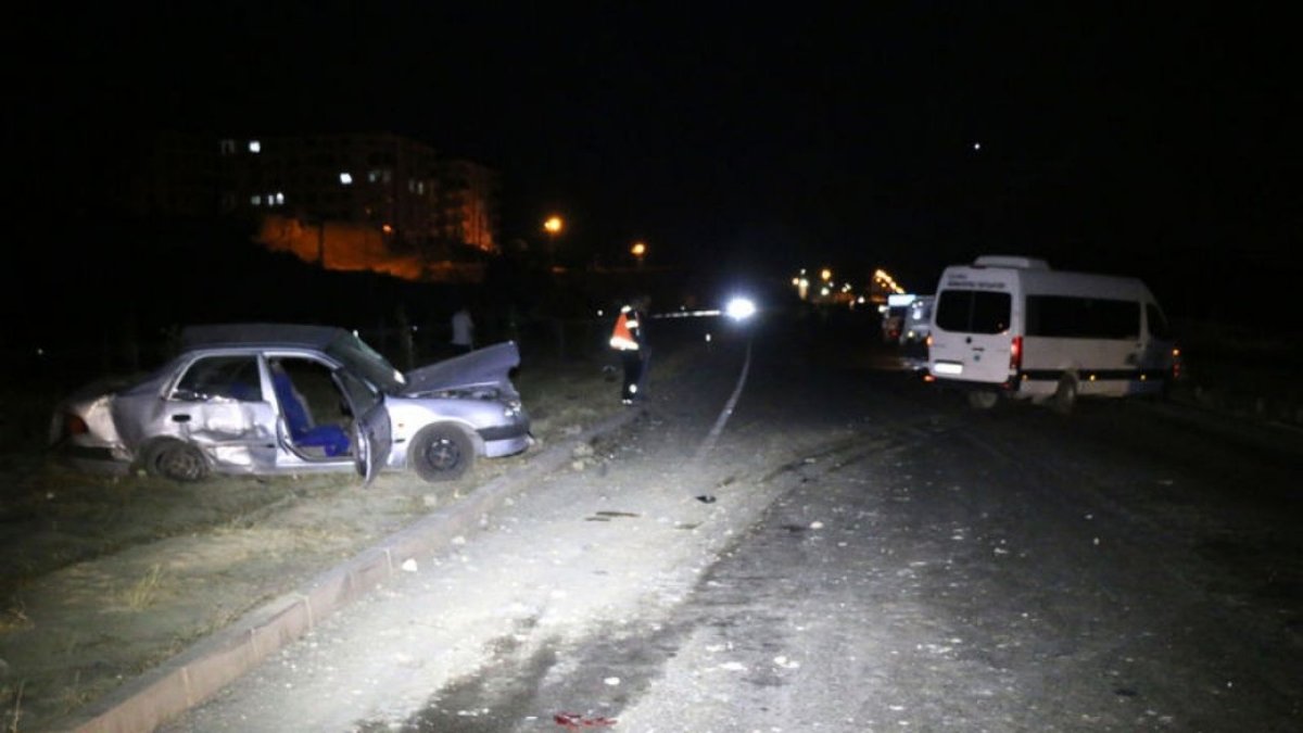 Malatya’da Kavşakta Feci Çarpışma Bir Kişi Hayatını Kaybetti Bir Kişi Yaralandı