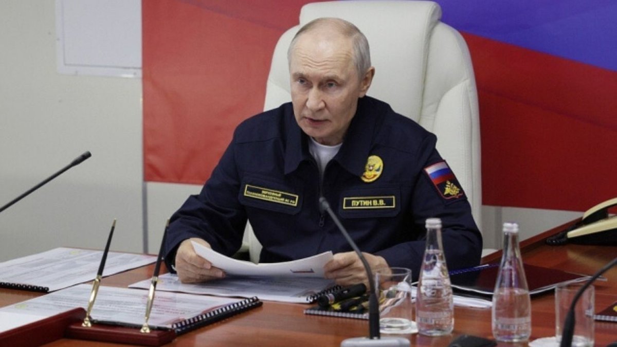 Putin’den AB’ye Sert Uyarı: Rus Gemilerine El Koyma Girişimlerine Karşılık Vereceğiz