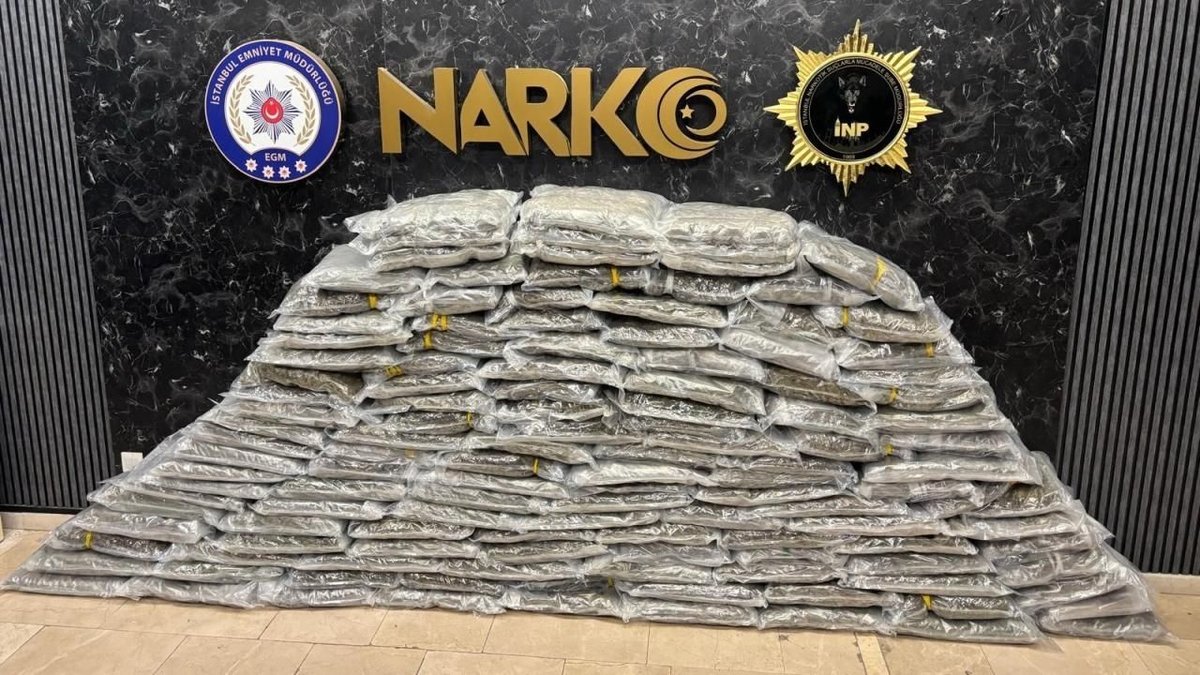 İstanbul’da 143 Kilogram Uyuşturucu Ele Geçirildi